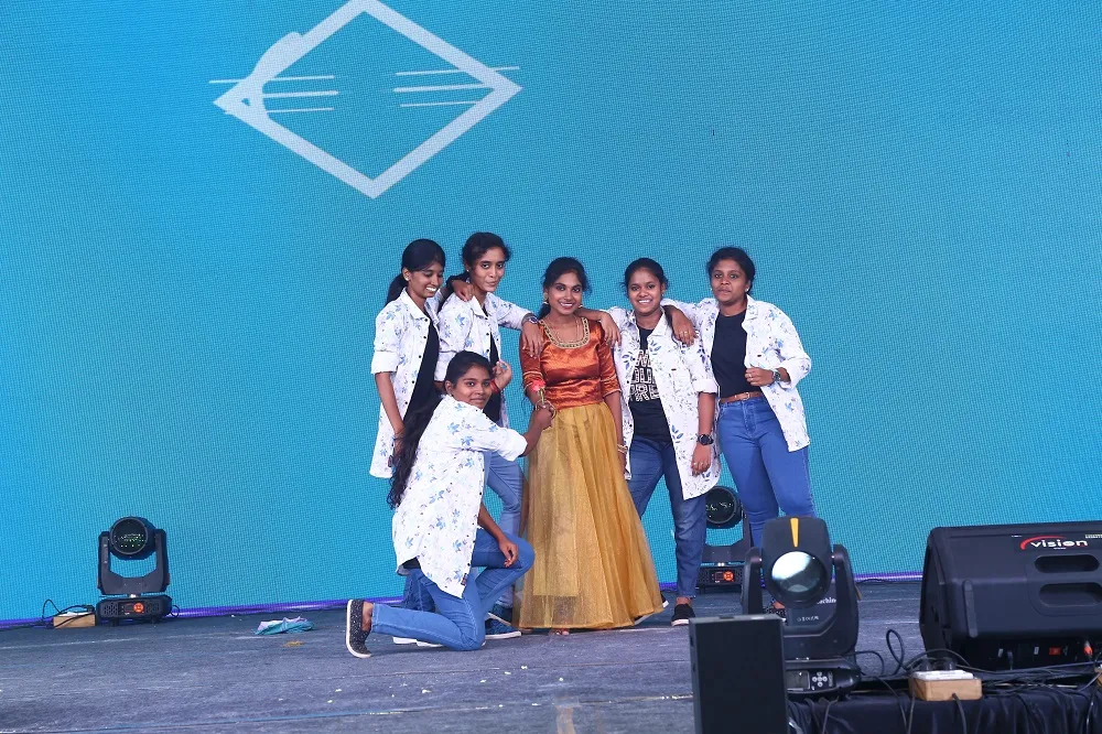 Madurai girls team dance
